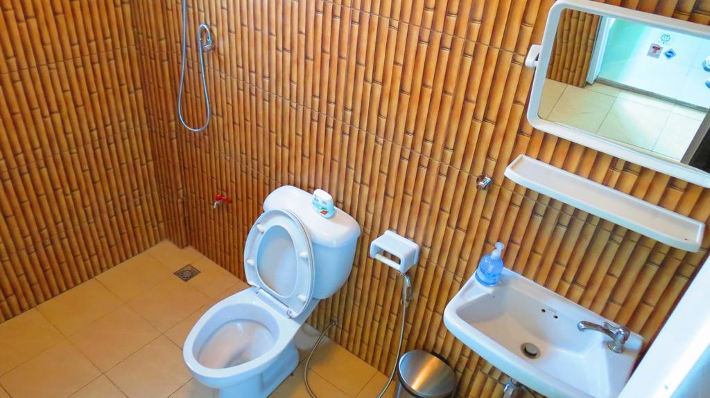 Potae'S House Hostel Chiang Mai Room photo